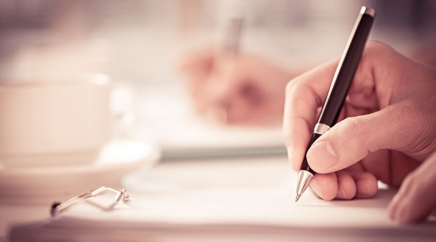 التزامات البائع والمشتري في عقد البيع هي حجر الزاوية في أي اتفاق تجاري يهدف إلى نقل ملكية شيء ما مقابل ثمن محدد 