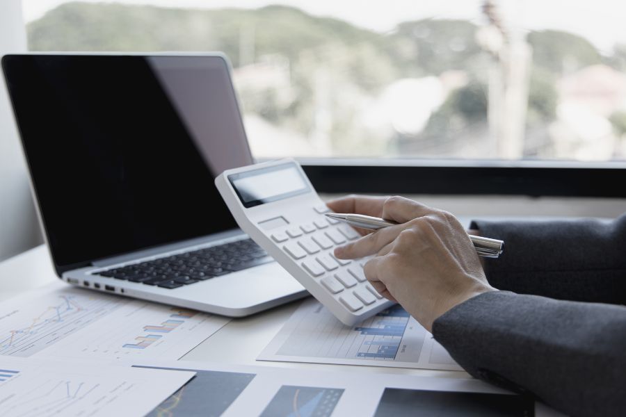 وزارة المالية تعتمد تعديلًا جديدًا على اللائحة التنفيذية لجباية الزكاة