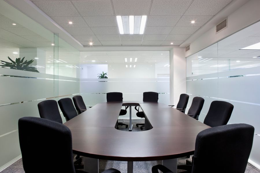 اعتماد قواعد المستفيد الحقيقي للجمعيات والمؤسسات الأهلية لتعزيز الشفافية وحوكمة القطاع غير الربحي