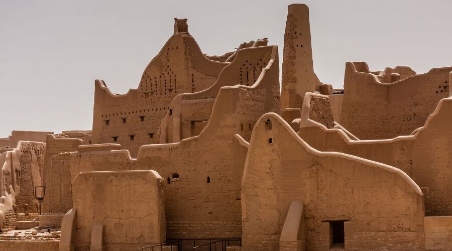 السياحة من أكبر القطاعات في توفير الوظائف في المملكة العربية السعودية