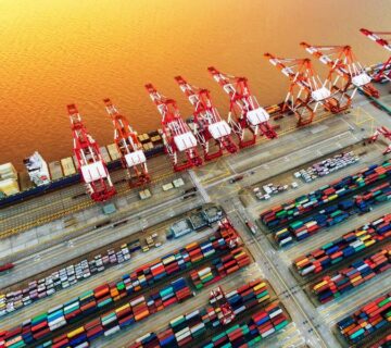 وزارة الصناعة والثروة المعدنية تعالج 837 طلب إعفاء جمركي خلال شهر أكتوبر 2025 لدعم تنافسية القطاع الصناعي